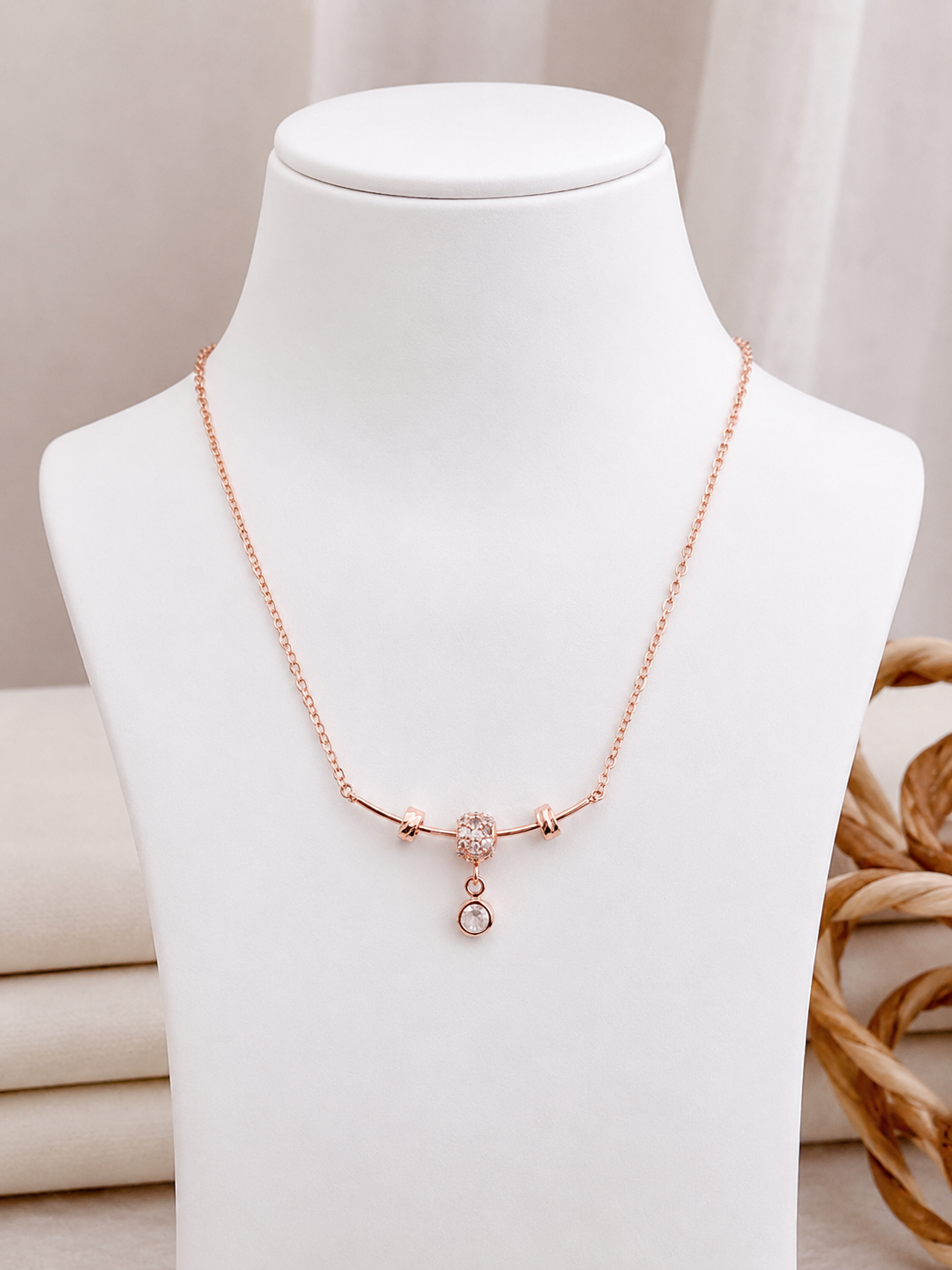 Rose Gold round crystal Pendant Necklace